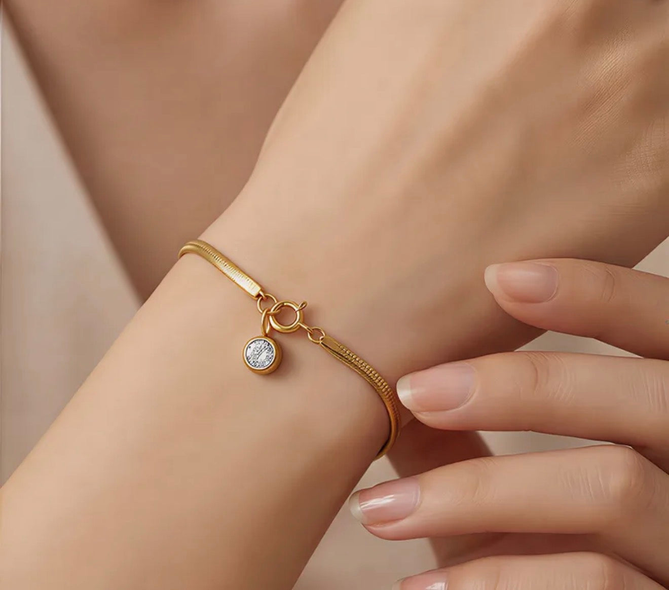 Dahlia Zirconia Bracelet
