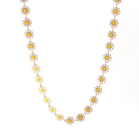 Gold Daisy Necklace