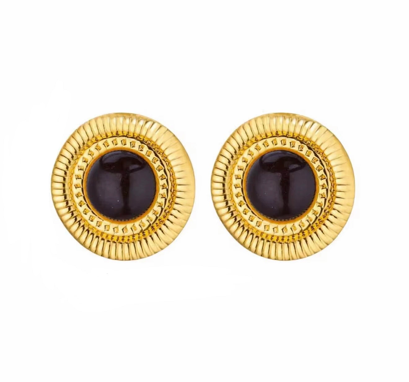 Pearly Studs