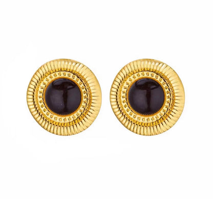 Pearly Studs