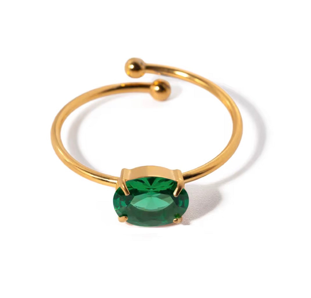 Eva Ring
