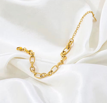 Nuvé Bracelet